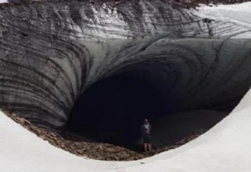 Turista brasileño muere aplastado por bloque de hielo en Cueva de Jimbo en Argentina