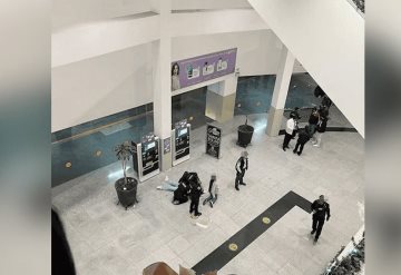 Una mujer resultó herida tras caer del tercer piso de la plaza Galerías Pachuca, Hidalgo