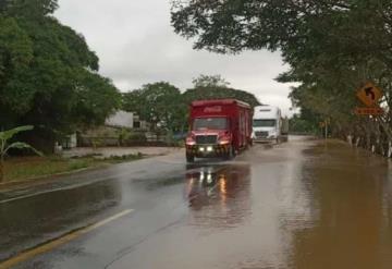 Se forman seis vados en la Villahermosa-Teapa