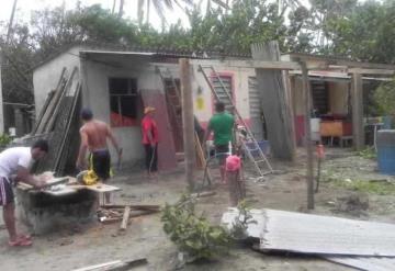 Erosión costera devora viviendas en Centla y Paraíso