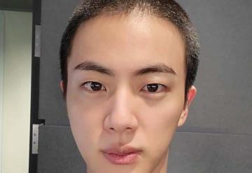 Jin, de BTS, comparte foto con cabello rapado antes de entrar al servicio militar