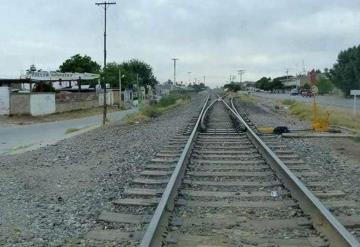 Niño muere arrollado por un tren en Durango; llevaba puesto audífonos