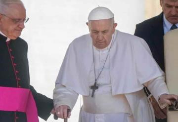 El Papa Francisco revela que escribió carta de renuncia en caso de impedimento médico