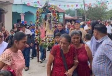 Paseo del Señor de Esquipulas por la laguna Pomposú, en Jalpa de Méndez