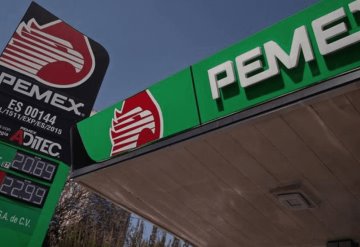 Hacienda absorberá las deudas de Pemex y CFE: AMLO