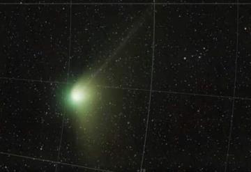 Fotógrafo mexicano capta el paso del cometa verde por México