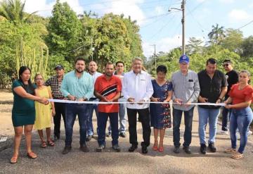 Inauguran importante obra de pavimentación en Progreso Tular 1ra sección