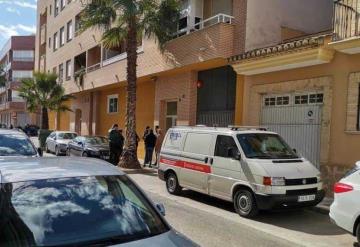 Mujer degüella a su bebé y se arroja desde un segundo piso en España