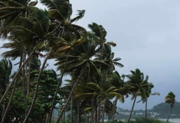 Se desplaza onda tropical Núm. 2 a las costas de Guerrero