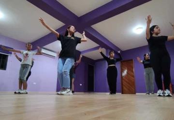 Su emprendimiento es su pasión por la danza