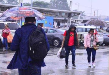 Onda tropical Núm. 15 recorrerá la Península de Yucatán y el sureste mexicano