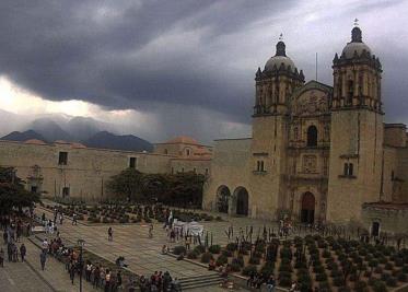 Bombardeo de nubes en el Valle de México aún no salpica agua