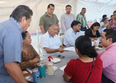 Gobernador Carlos Manuel Merino Campos en conjunto con la alcaldesa Yolanda del Carmen Osuna Huerta realizaron la entrega de proyectos realizados