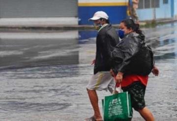 Onda tropical Núm. 28 ingresará al oriente de la Península de Yucatán