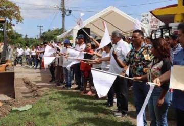 Dan el banderazo para obra de construcción sanitaria en Comalcalco