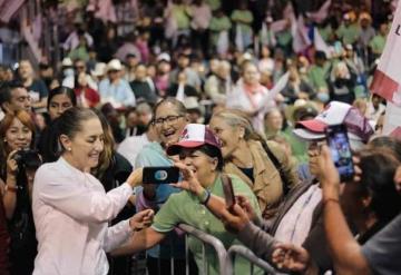 Claudia Sheinbaum va por una 4T junto a militantes de Morena en Chihuahua