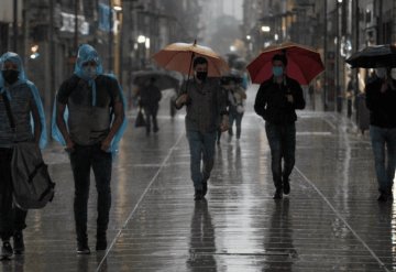 Chubascos y lluvias fuertes en estados del norte de México