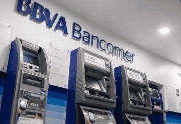 BBVA cobrará a sus propios clientes comisión por retiro de dinero en 2024, ¿Cómo evitarlo?