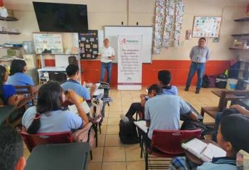 PEMEX participa en la campaña de prevención de adicciones en Cunduacán.