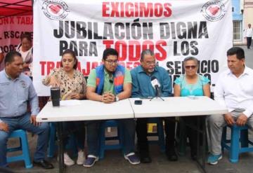 Piden jubilación digna en rueda de prensa