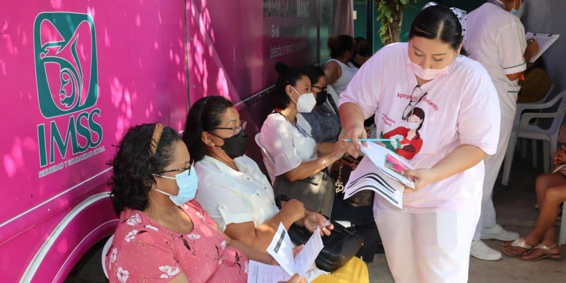 Por la salud de las mujeres, el IMSS Tabasco realiza Jornada de Mastografías
