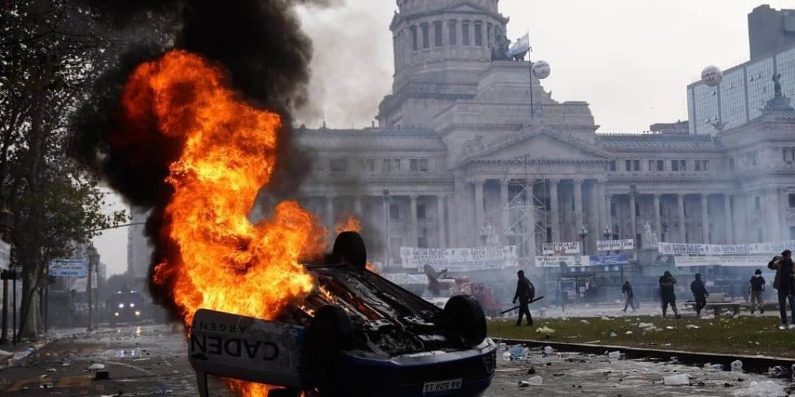 La policía en Argentina activó una Formación Especial y está accionando para arrestar a los terroristas urbanos