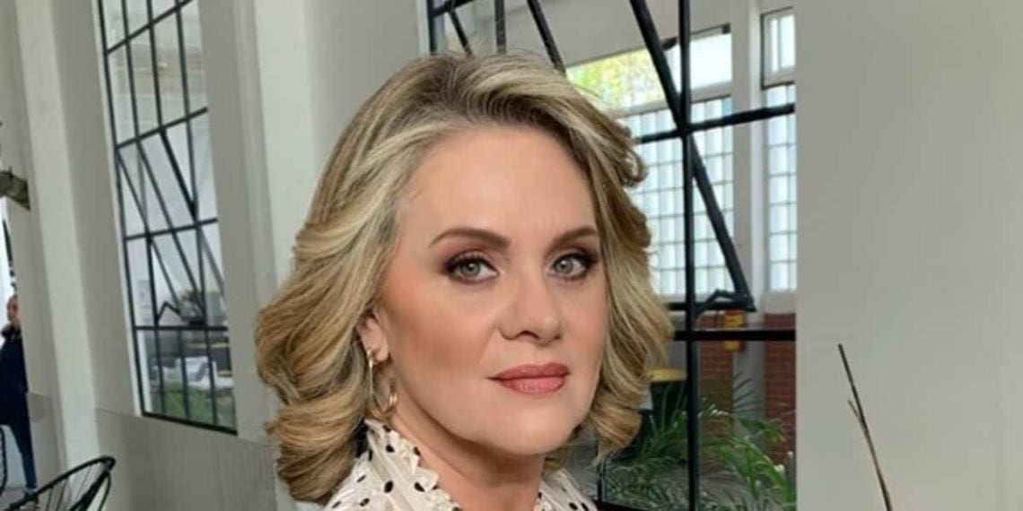 Acusan a Erika Buenfil de exceso de filtros en sus fotografías: no los necesitas