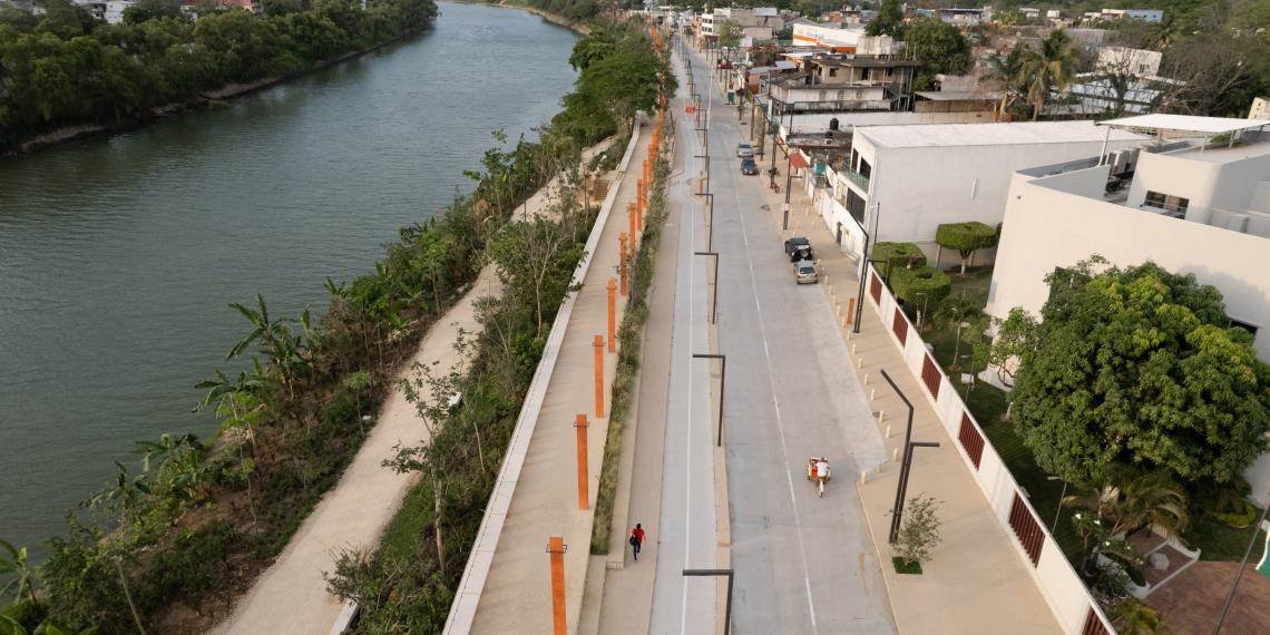 Dejan sin luz gran parte del Malecón Carlos A. Madrazo, por qué se robaron los cables