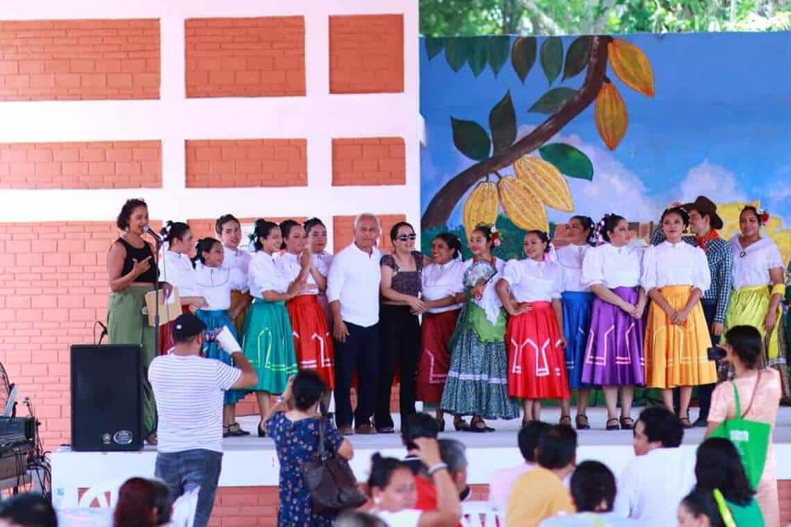 Realizan con gran éxito el tradicional tianguis campesino en Comalcalco