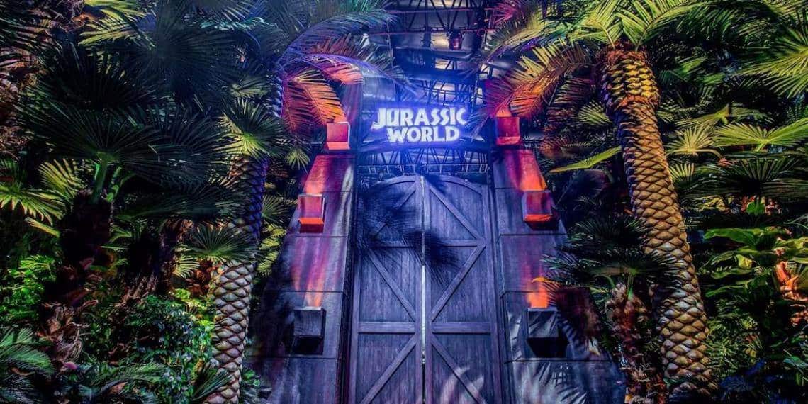 Reportan robo de dinosaurio mecánico de Jurassic World: The Exhibition en Perisur; presentan denuncia