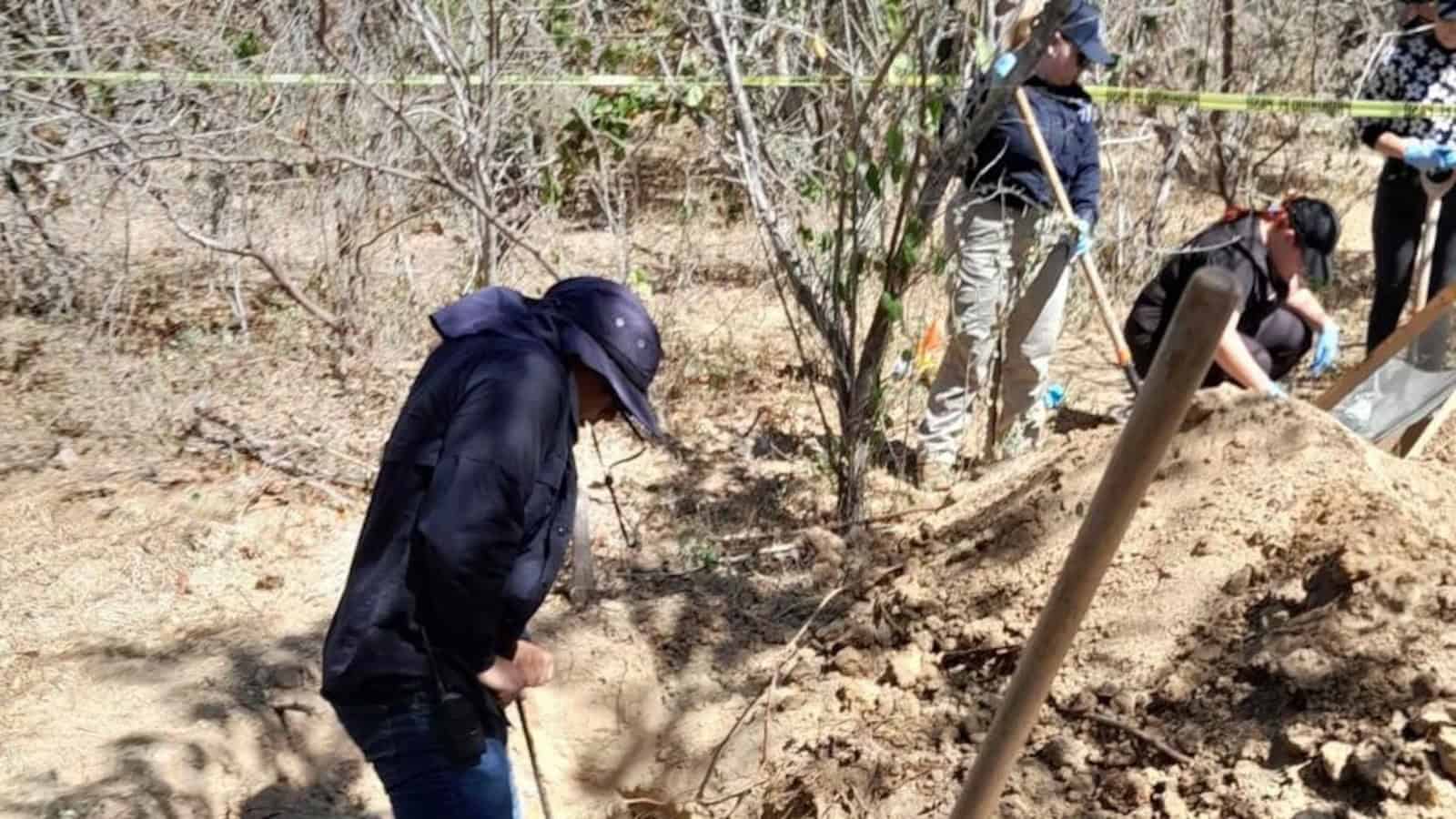 Fosa clandestina con más de 50 restos humanos es descubierta en Zapopan