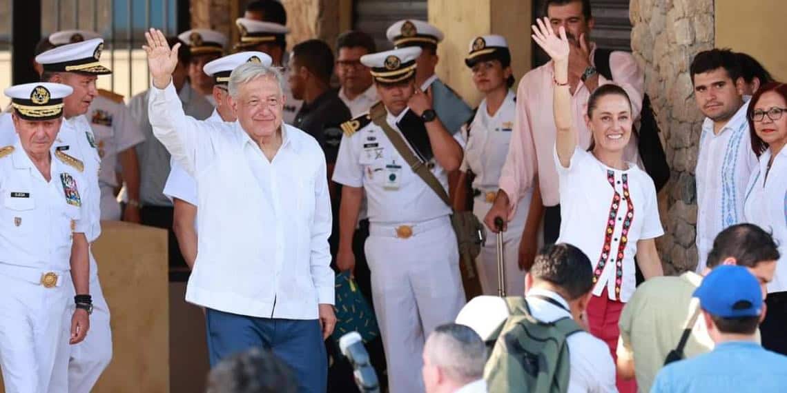 Celebran llegada de AMLO y Claudia a Teapa